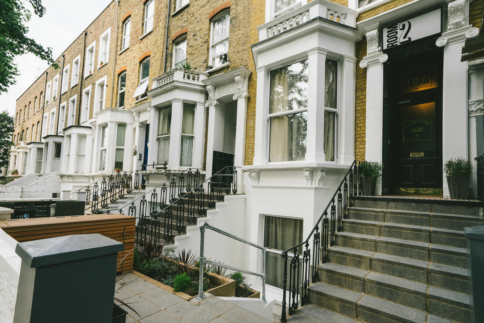 Room2 Hammersmith Townhouse Apartahotel 4*